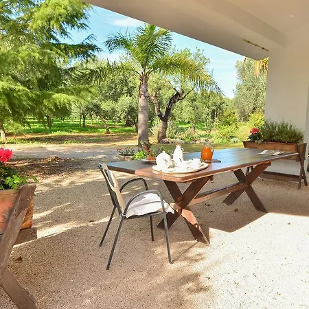 Vakantiehuis Trullo L'alcova *
