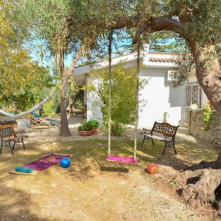Trullo L'alcova San Vito dei Normanni